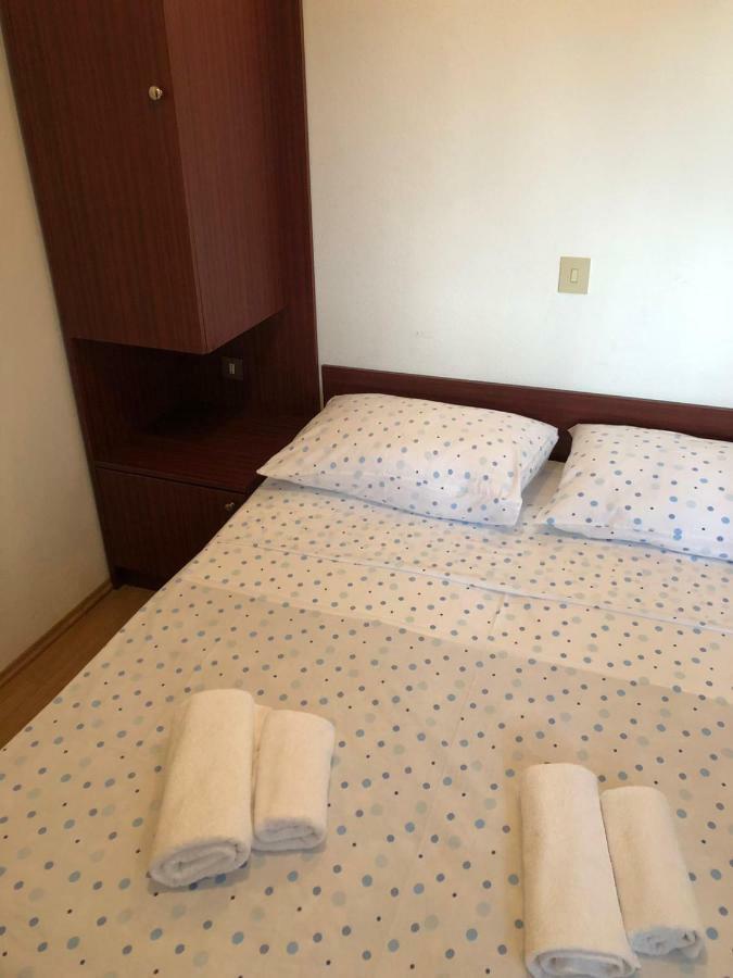 Apartments With Private Parking 巴什卡沃达 外观 照片