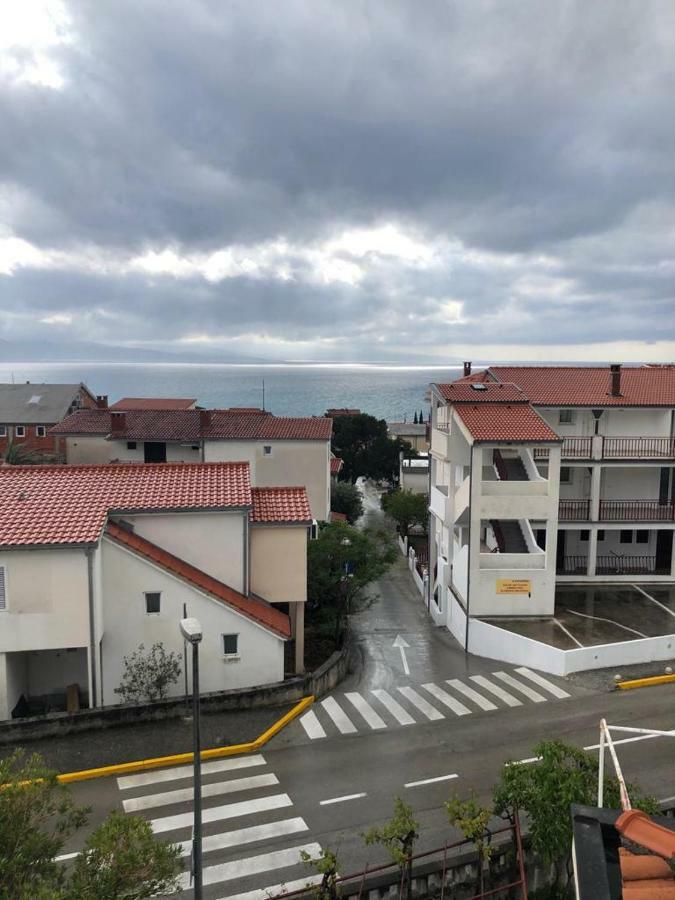 Apartments With Private Parking 巴什卡沃达 外观 照片